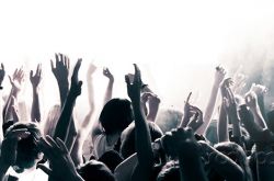 安装V2版之后，提示：404，您请求的文件不存在!